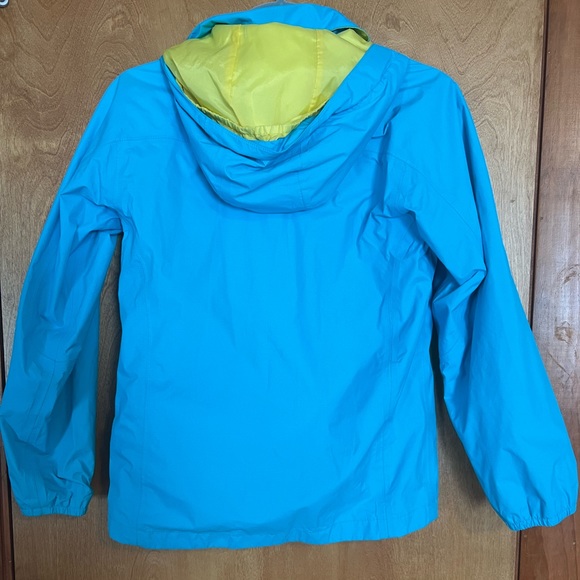 North Face girls large blue woman’s jacket/ raincoat - Picture 2 of 7